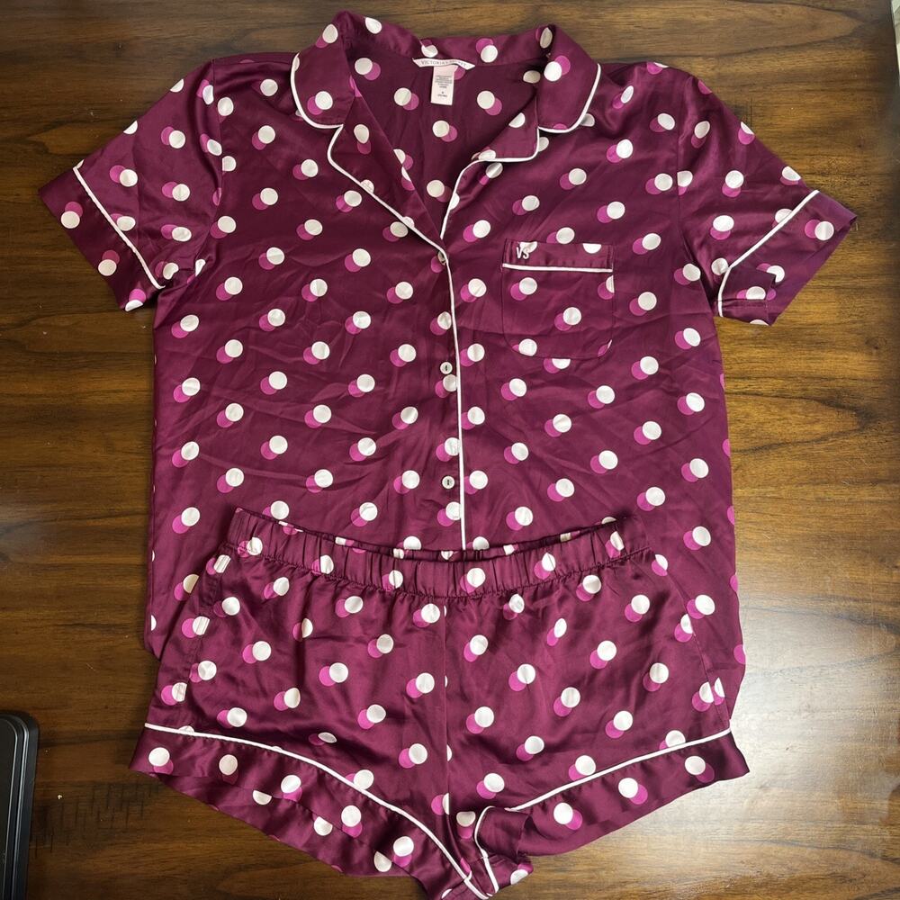 Victoria’s Secret Polkadot Satin Pajamas 2 Piece PJ Top & Shorts Medium Pajamas